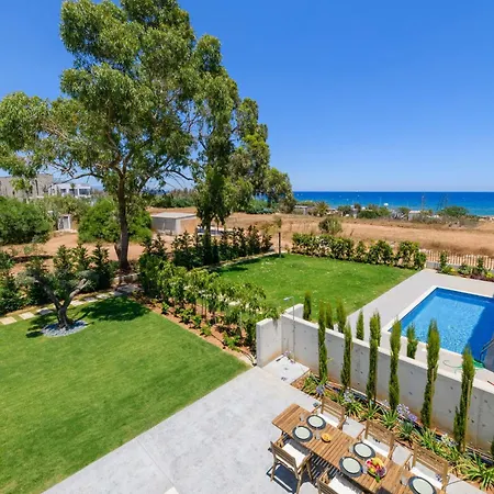 By The - Sea Pearl Villa Protaras