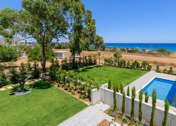 By The - Sea Pearl Villa Protaras